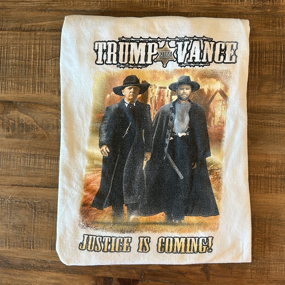 Trump Vance 2024 themed t-shirt ‘Justice is Coming’ Size Large